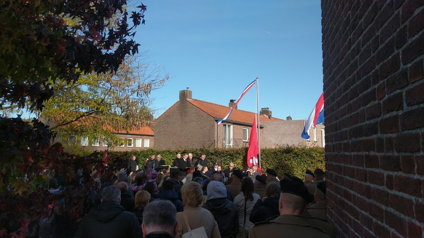 Ceremonia upamiętnienia poległych żołnierzy w Ginneken (Breda).