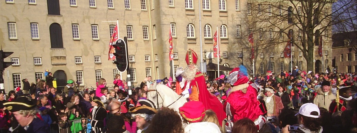 Sinterklaas: kim jest i kiedy zawita do największych holenderskich miast