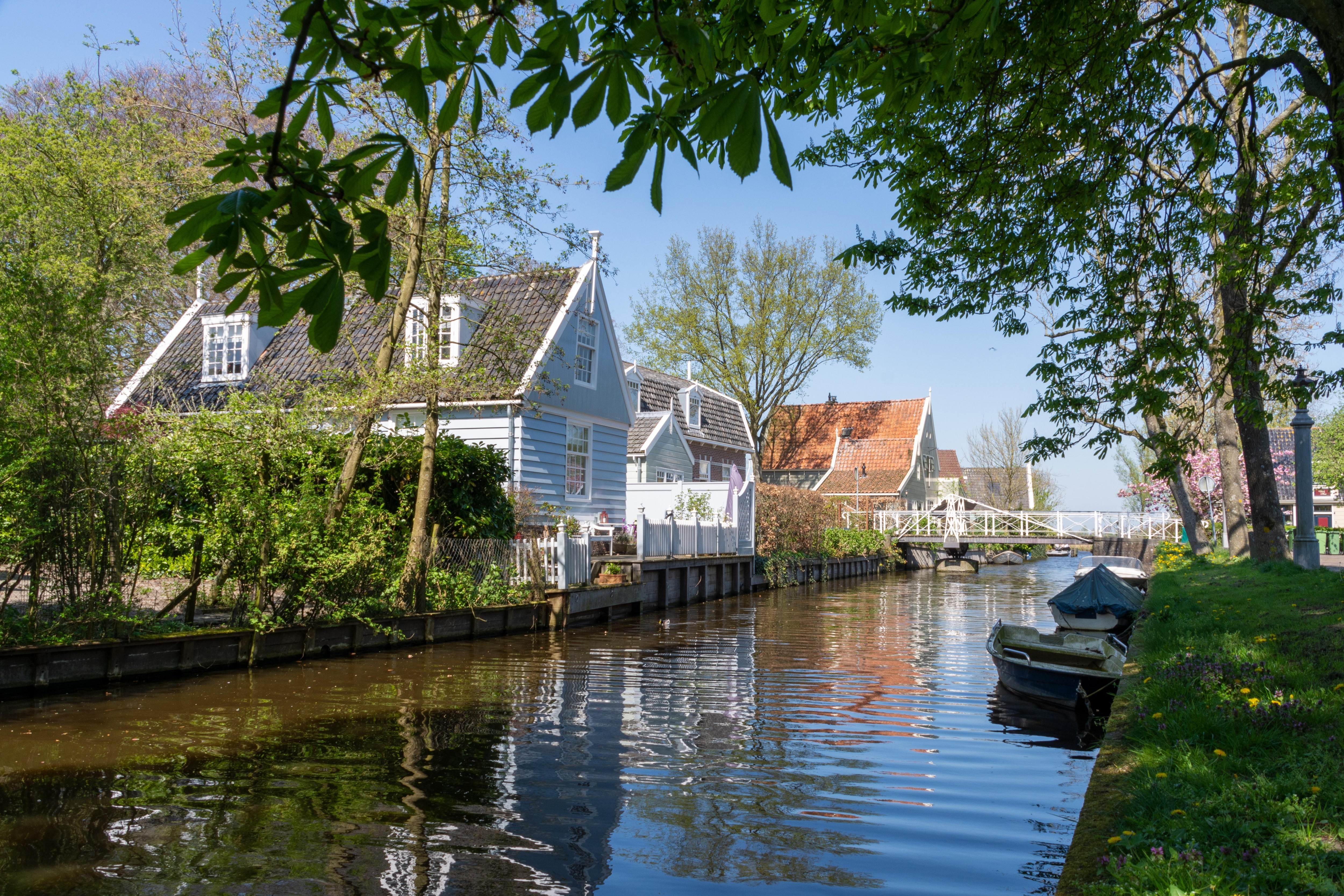 Broek in Waterland.